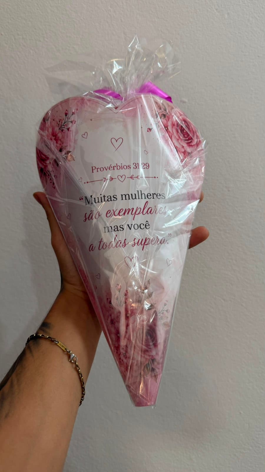 Exemplo 6 — Cone Personalizado